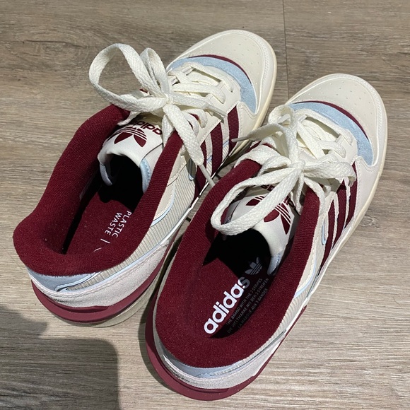 Adidas Forum only wore it once condition 99% - Picture 3 of 4